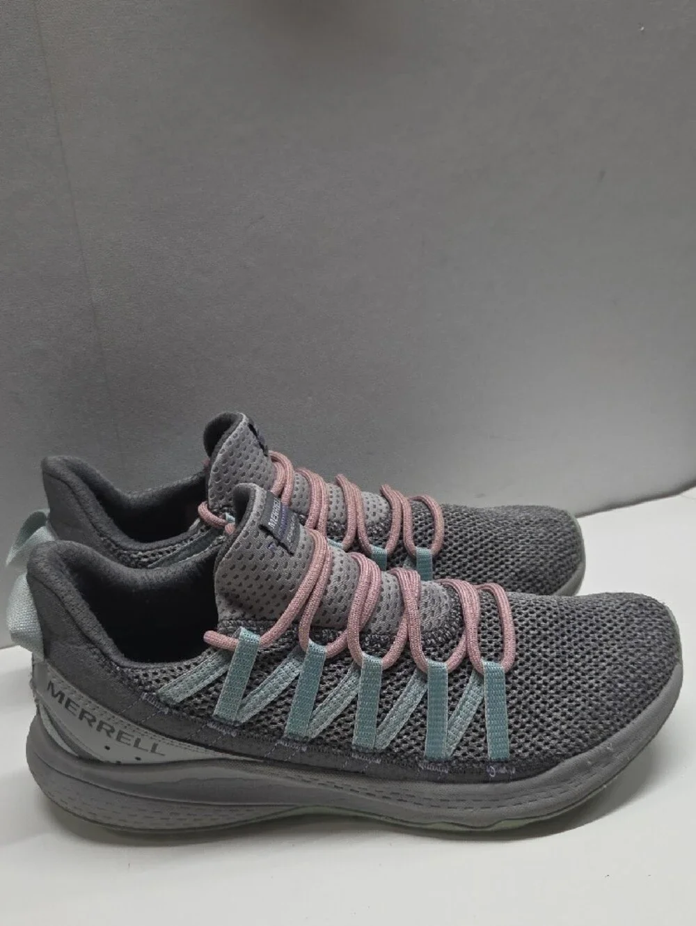 Merrell Gray Knit Sneakers with Pink Laces and Light Blue Straps Size 10W